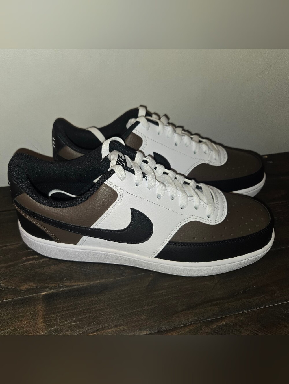 Men's Nike Court Vision Low, Size 9